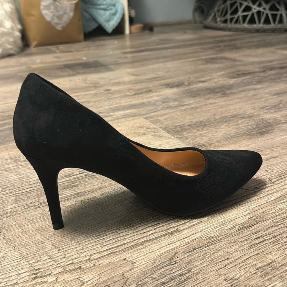 trary shoes for life